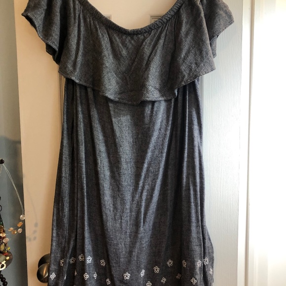 Off the shoulder grey dress - Picture 1 of 3